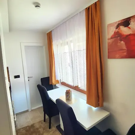 Lägenhet Milmari Star S71 Lux